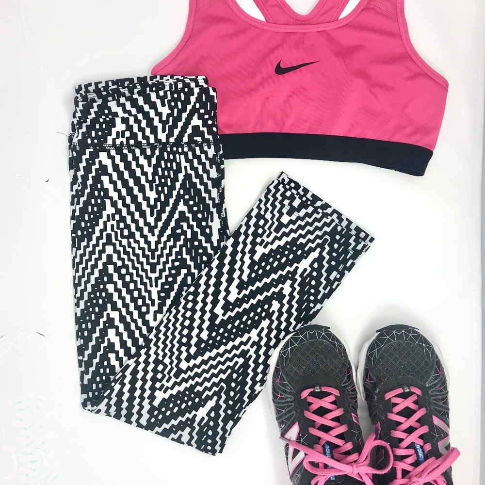 NWT Cropped Workout Leggings